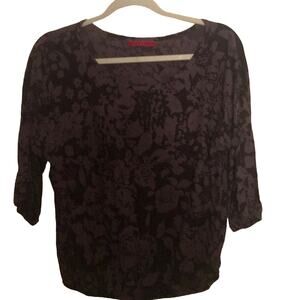 Velvet brand 3/4 length floral blouse size Small